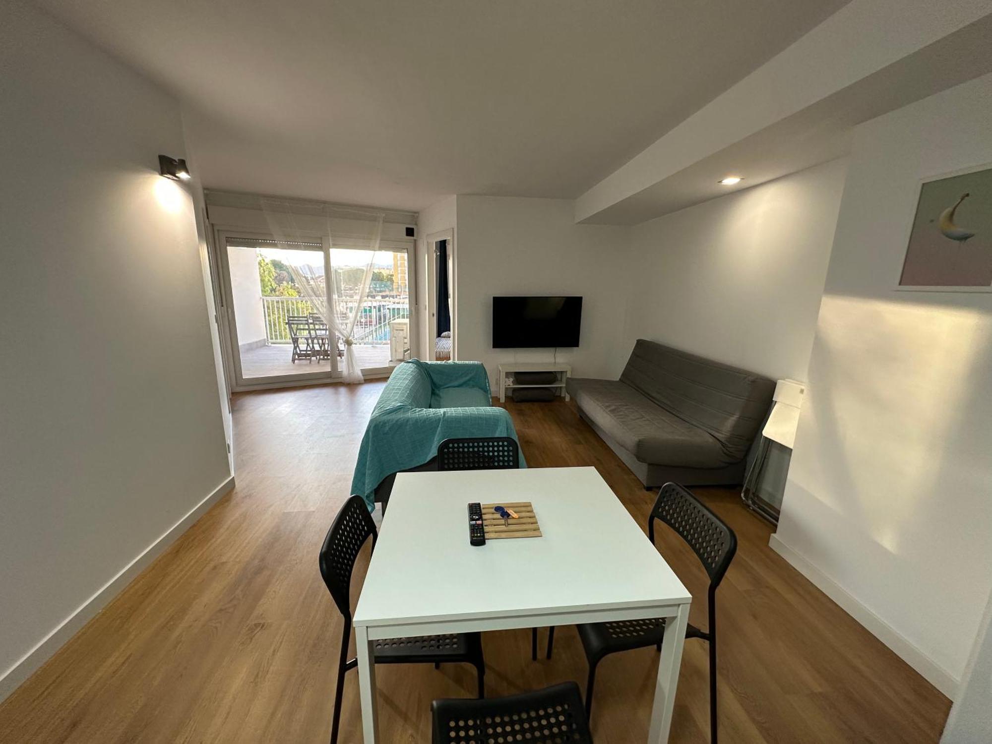 Apartamentos Canet Al Mar. 卡耐特蒂贝兰格 外观 照片